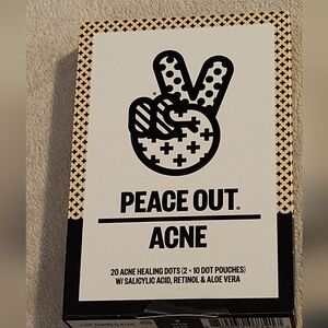 Peace Out Acne Healing Dots